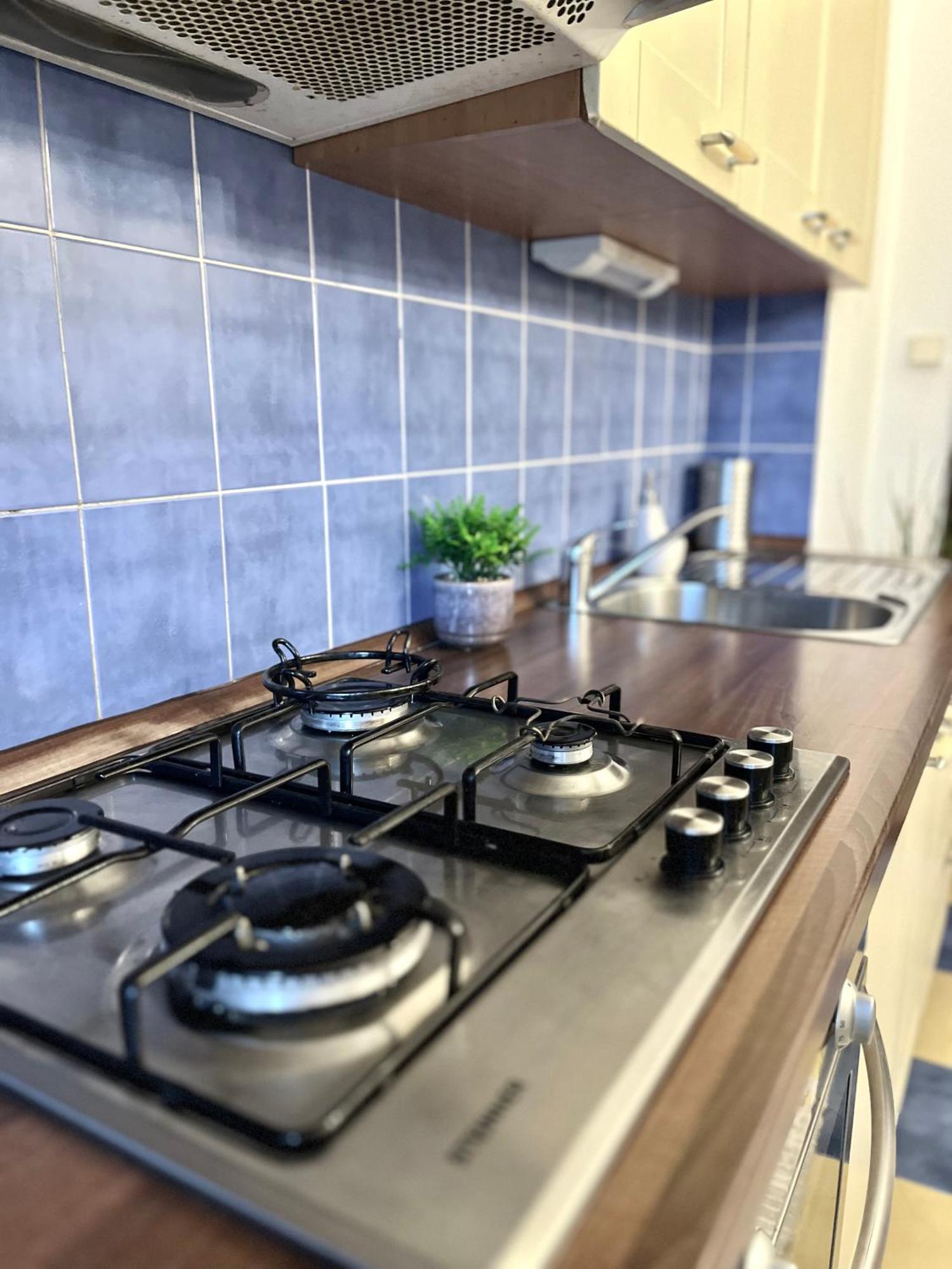 Audrey Hepburn Apartment Old Town Air Conditioned براتسيلافا المظهر الخارجي الصورة